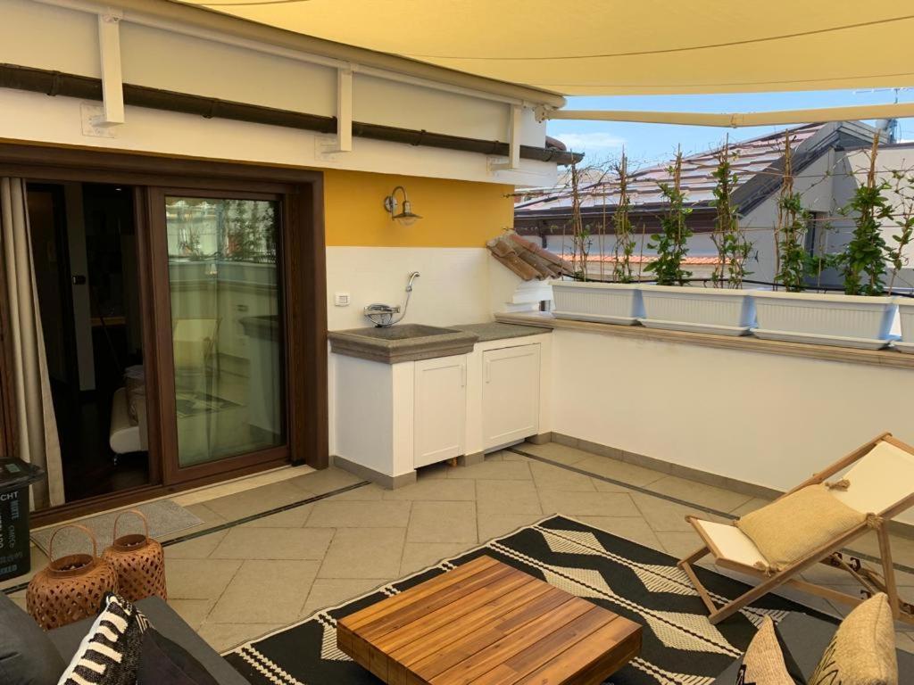 페스카라 Wood Luxury House 아파트 외부 사진